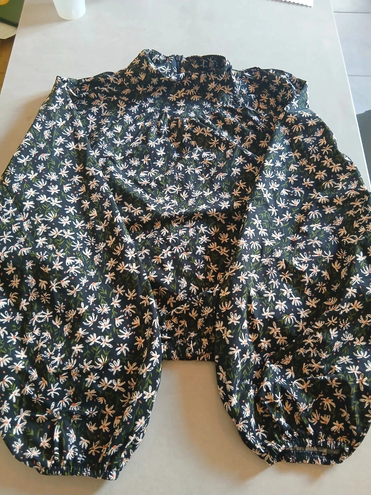 Zara floral top - High collar & Puff sleeves - Size M – photo 4